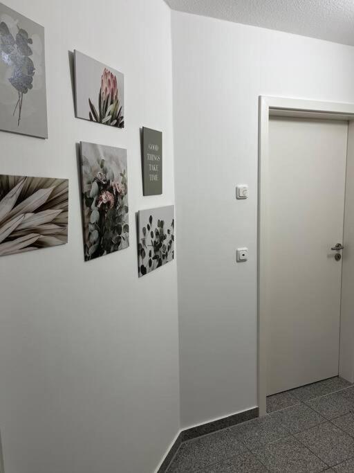 Apartment Neu Sanierte Fuer 2-4 P *