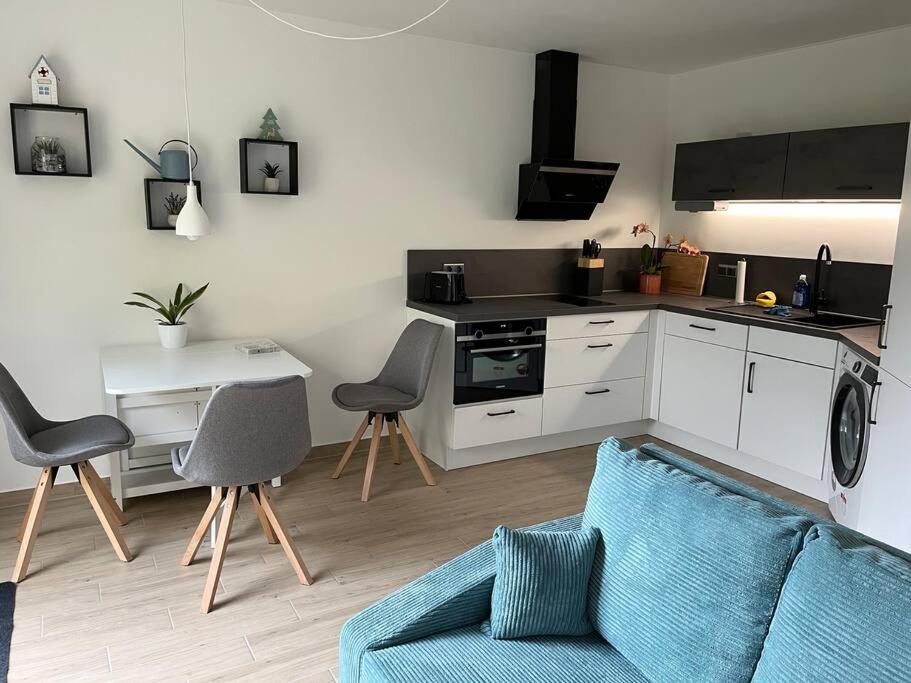 Neu Sanierte Fuer 2-4 P Appartement Eschwege