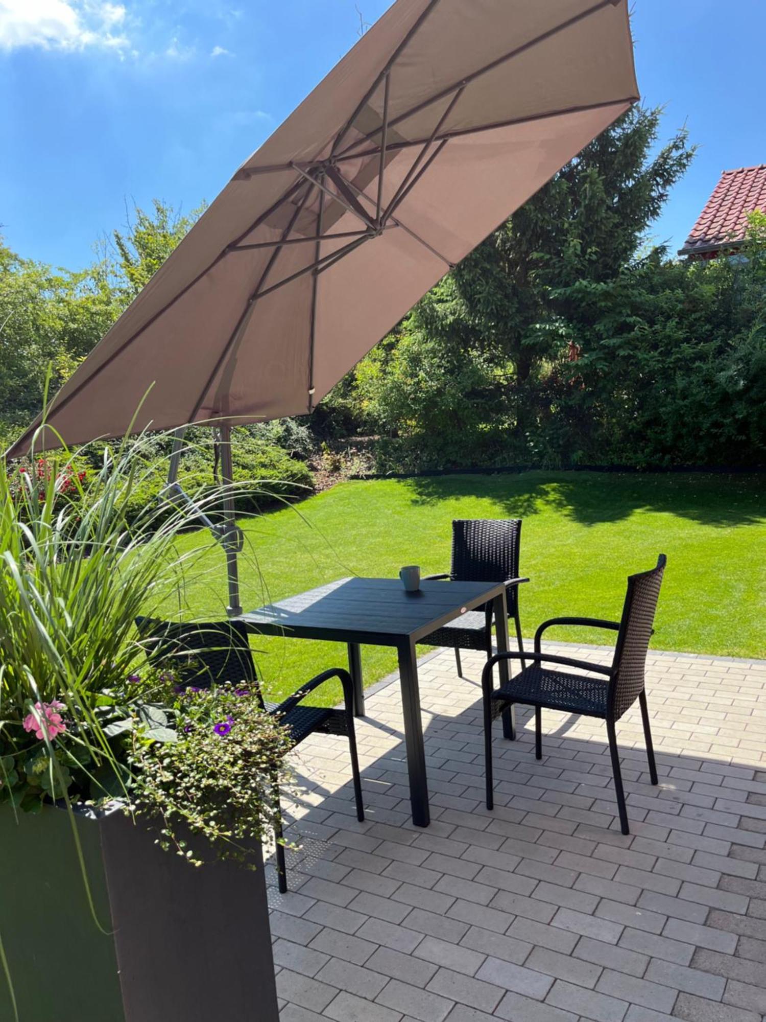 Apartment Neu Sanierte Fuer 2-4 P *